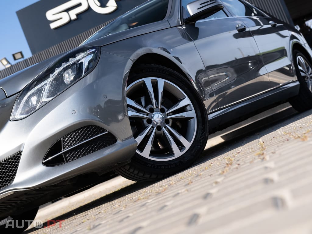 Mercedes-Benz E 300 BlueTEC Hybrid Avantgarde 107g