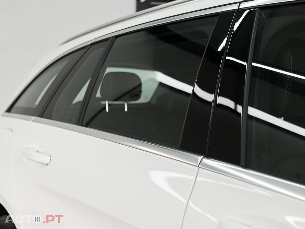 Mercedes-Benz C 300 e Avantgarde
