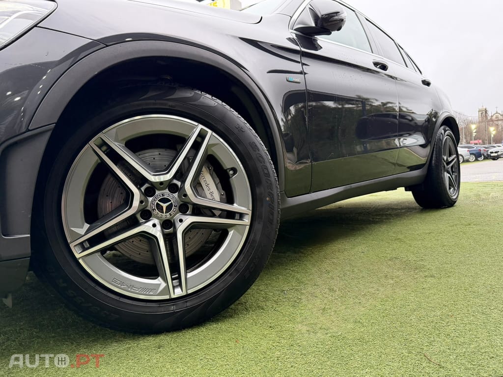 Mercedes-Benz GLC 300 e Coupé 4Matic