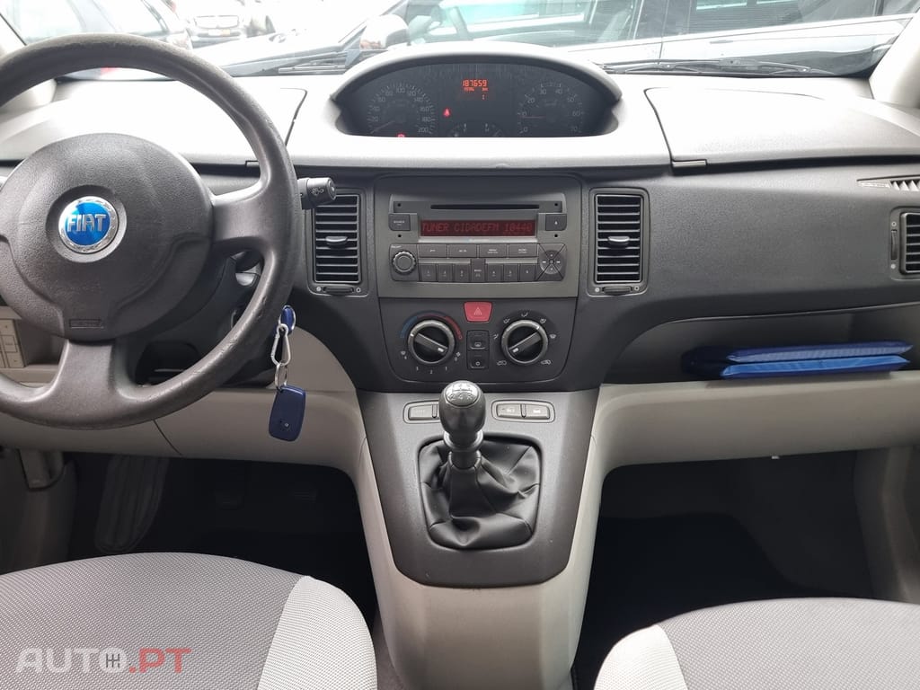 Fiat Idea 1.2 16V Active