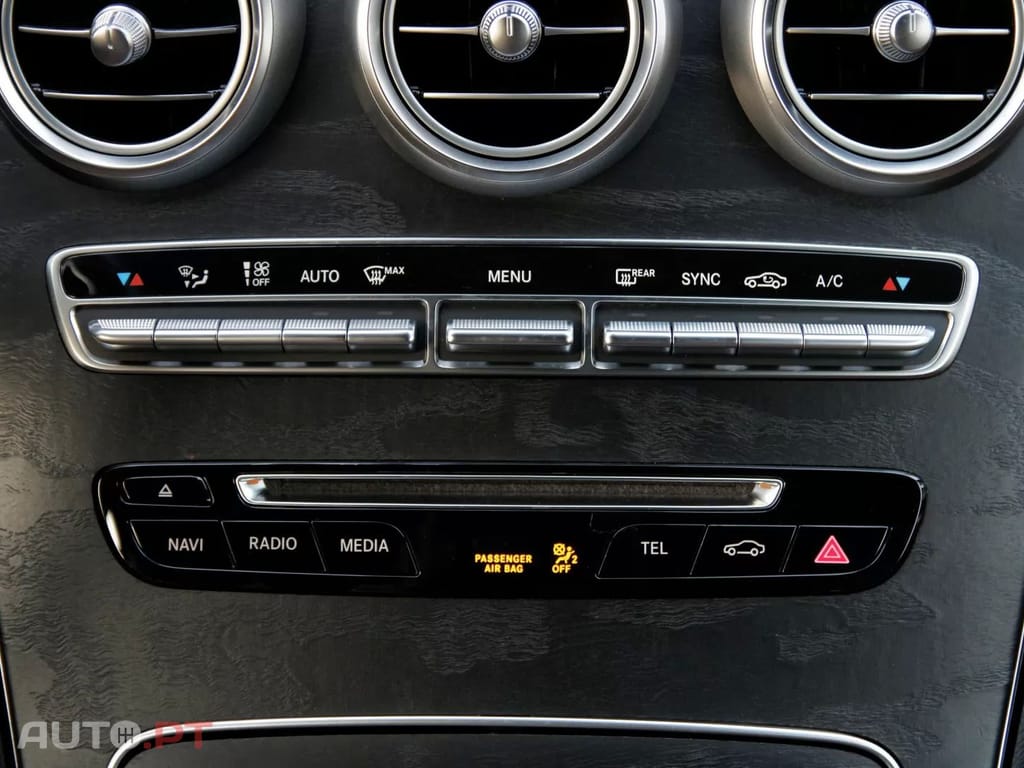 Mercedes-Benz C 220 D COUPÉ LUXURY AUTO