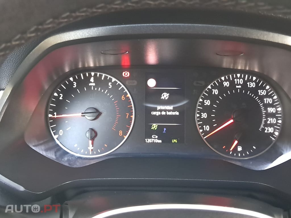Renault Captur 1.0 TCe Equilibre Bi-Fuel