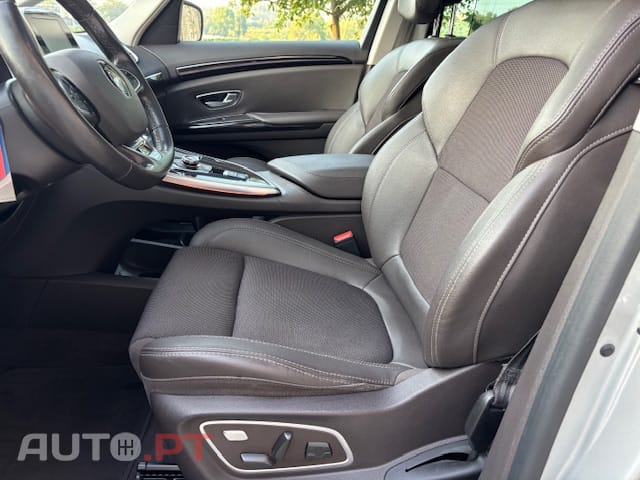 Renault Espace 1.6 dCi Zen EDC
