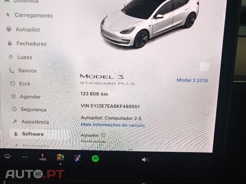 Tesla Model 3 Standard Range Plus RWD