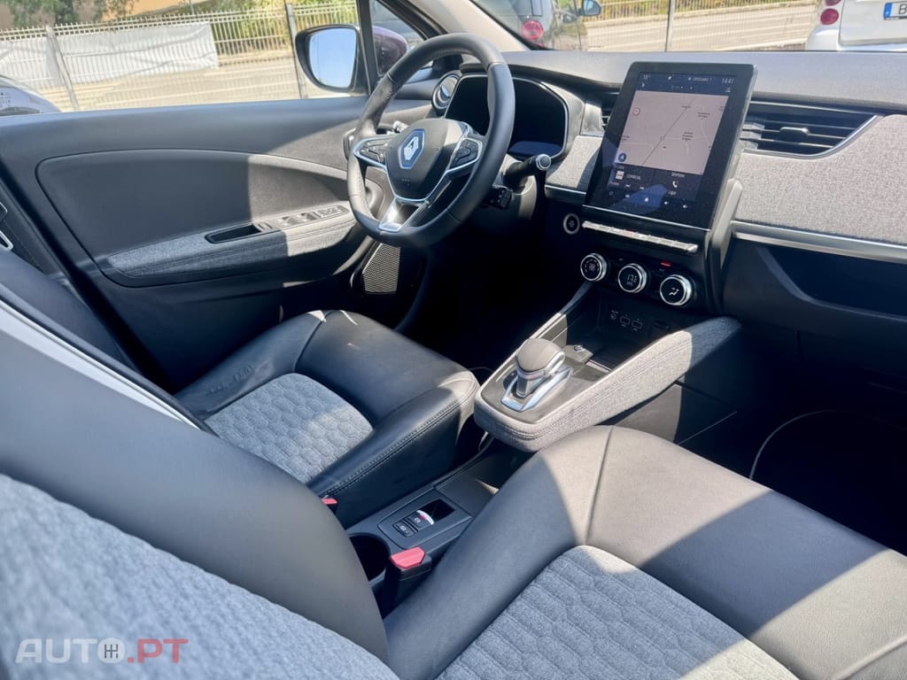 Renault Zoe (c/ Bateria) Z.E. 50 INTENS