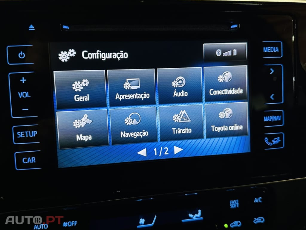 Toyota Auris Touring Sports 1.8 HSD Comfort +P.Sport+Navi