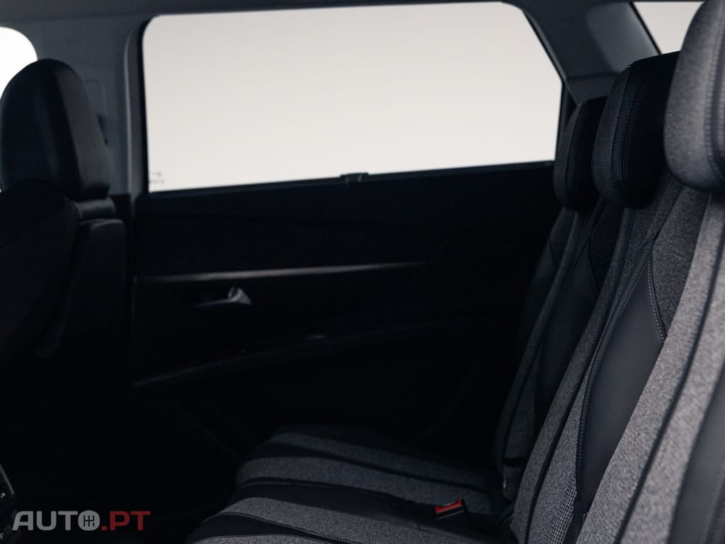 Peugeot 5008 1.5 BlueHDi Allure EAT8