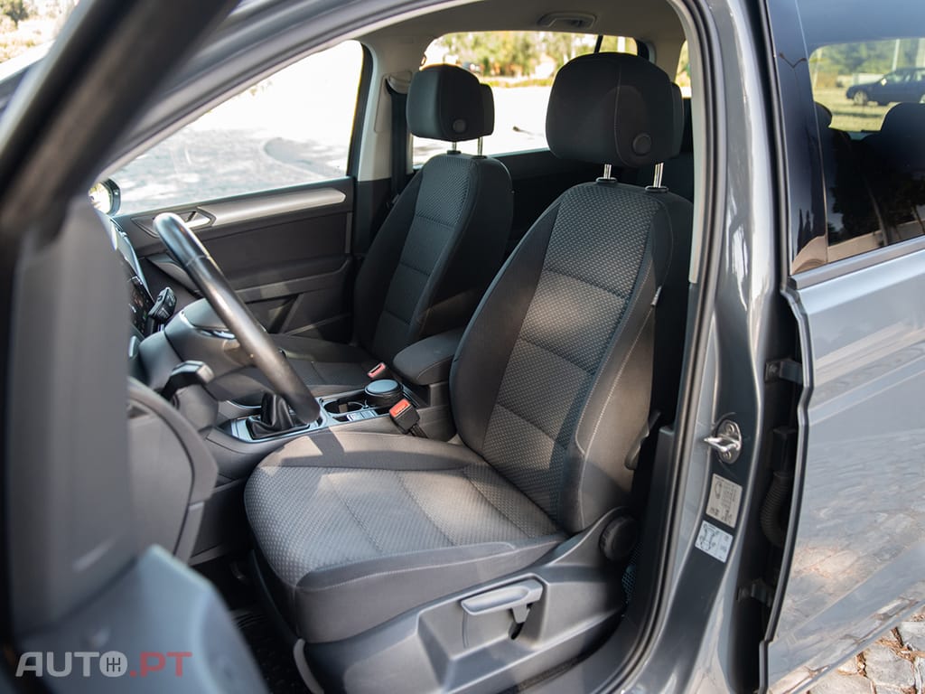 Volkswagen Touran 2.0 TDI Confortline