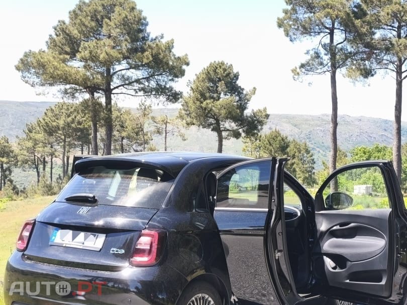 Fiat 500e 42 kWh Icon