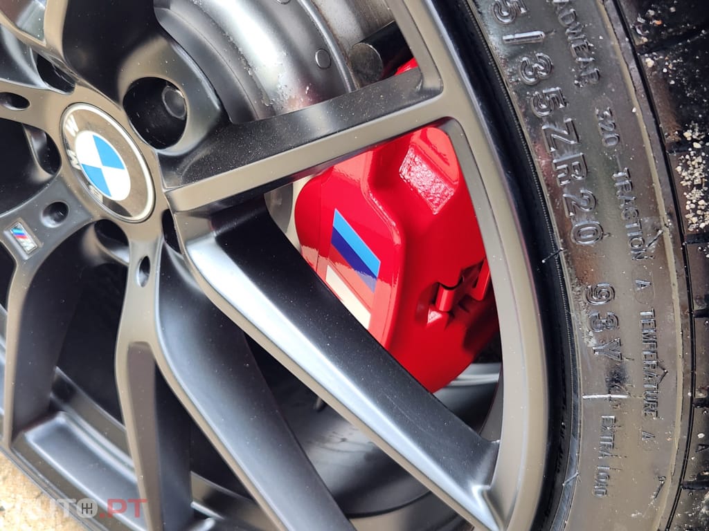 BMW 330 e Line Sport Auto