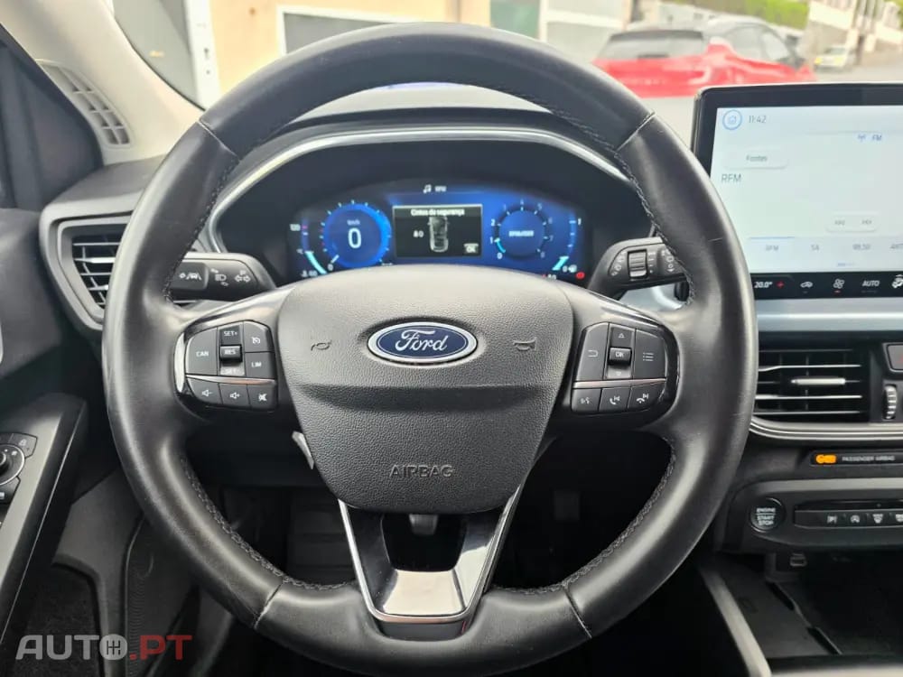 Ford Focus 1.0 EcoBoost MHEV Connected