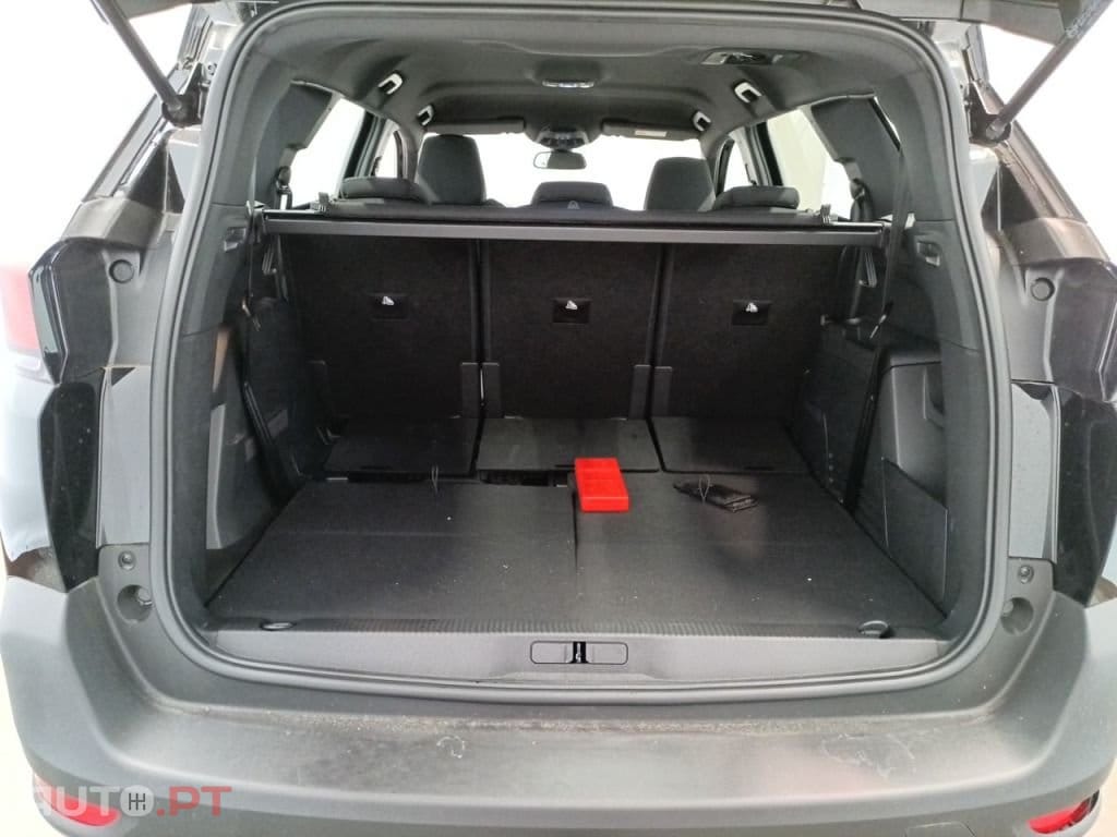 Peugeot 5008 PureTech 130 EAT8 Stop & Start Active