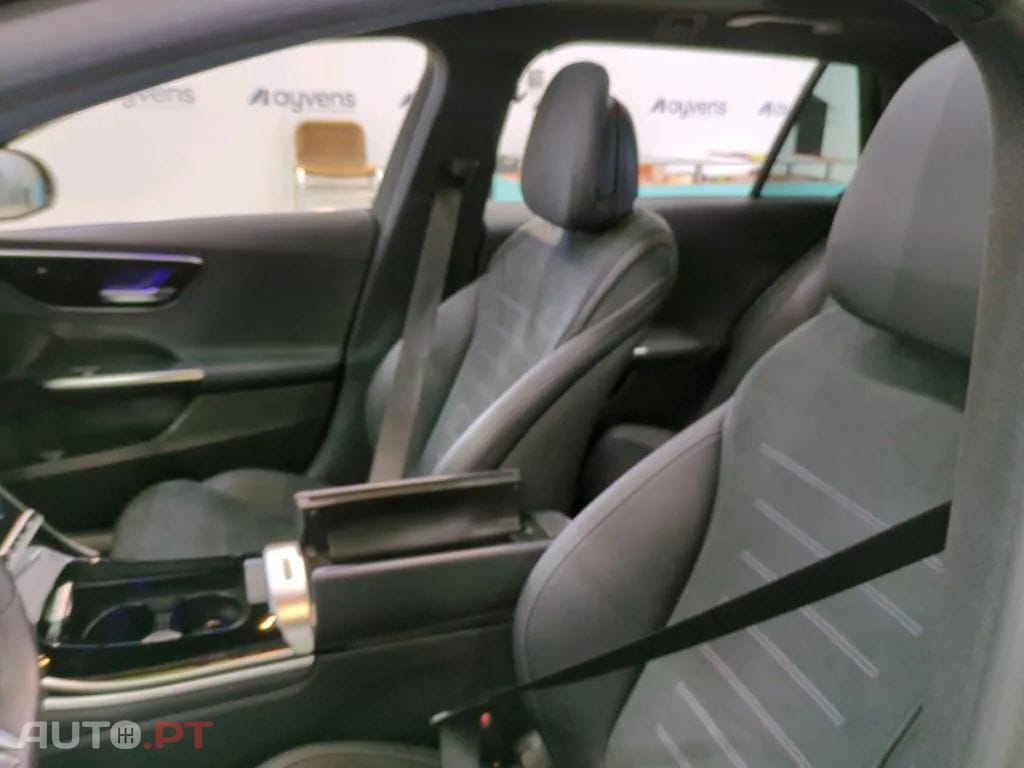 Mercedes-Benz C 300 e AMG Line
