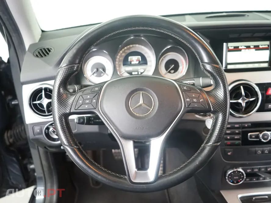 Mercedes-Benz GLK 200 CDI (BlueEFFICIENCY) 7G-TRONIC