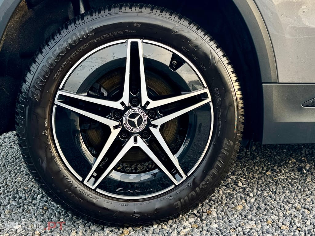 Mercedes-Benz EQA 250 AMG Line IVA Dedutível