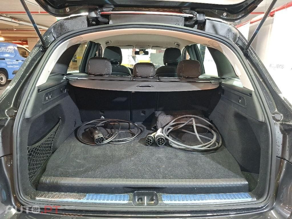 Mercedes-Benz GLC 300 e 4Matic