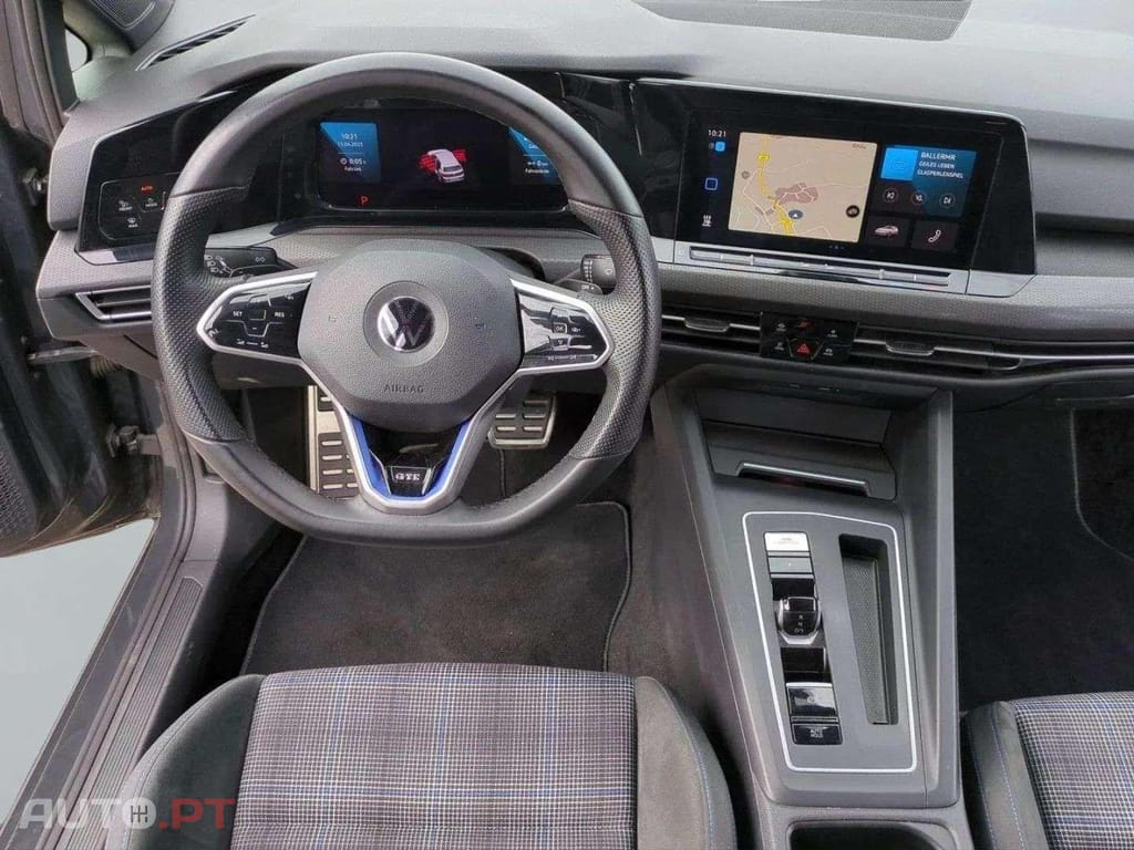 Volkswagen Golf GTE Hybrid