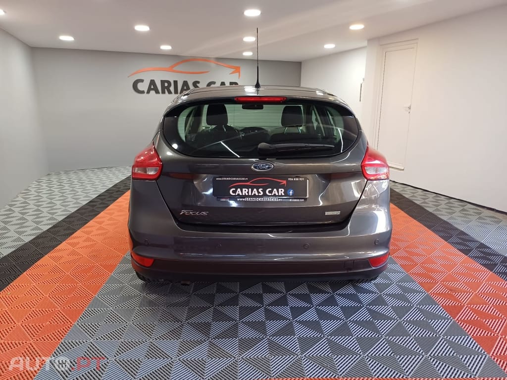 Ford Focus 1.0 SCTi Titanium
