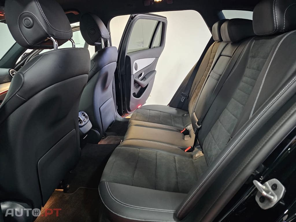 Mercedes-Benz E 300 de AMG Line