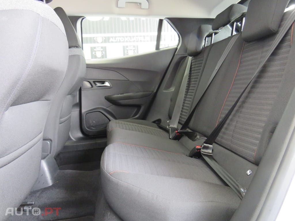 Peugeot 2008 1.5 BlueHDi Active