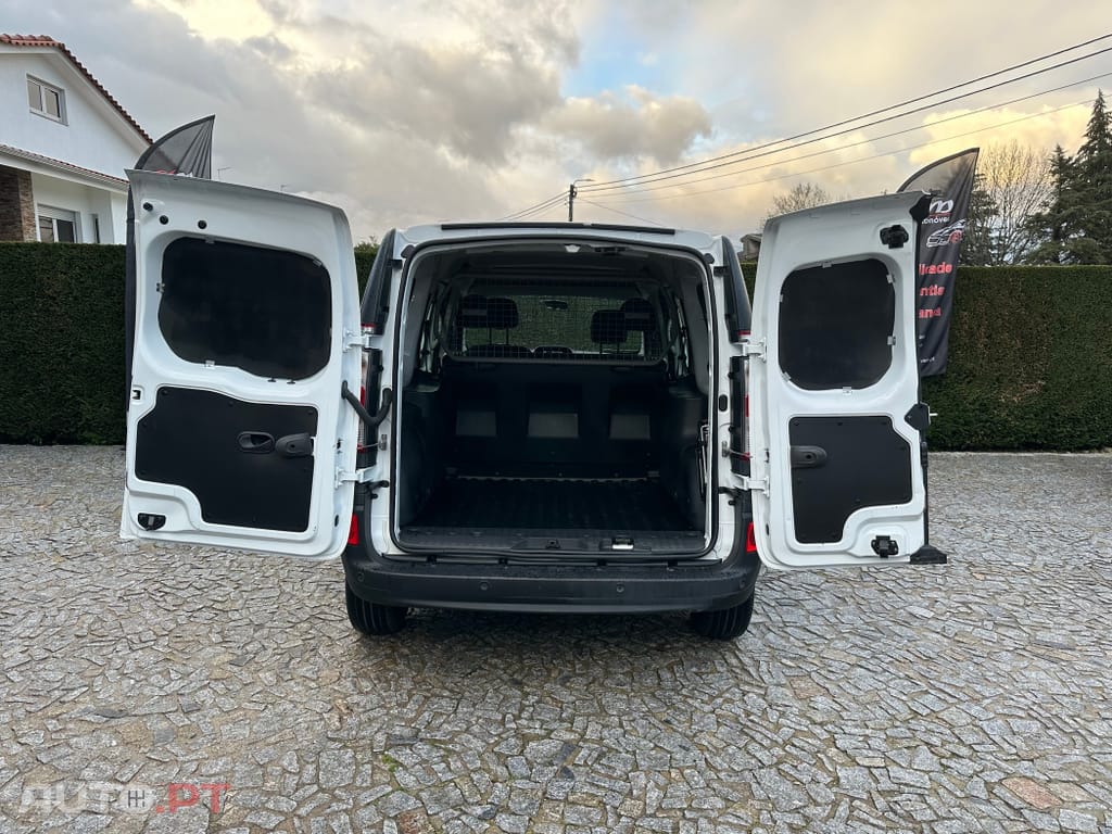 Renault Kangoo 1.5 dCi Maxi Business 5Lug. ligeiro misto
