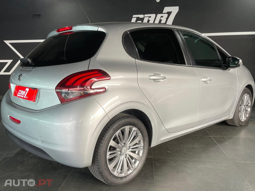 Peugeot 208 1.6 BlueHDi Allure