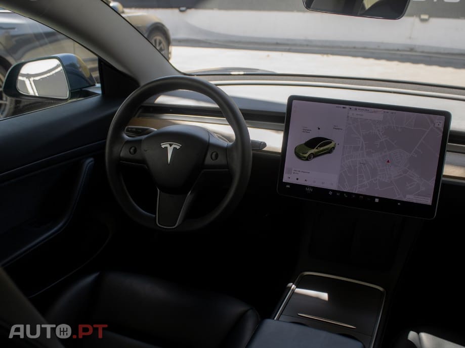 Tesla Model 3 Standard RWD Plus