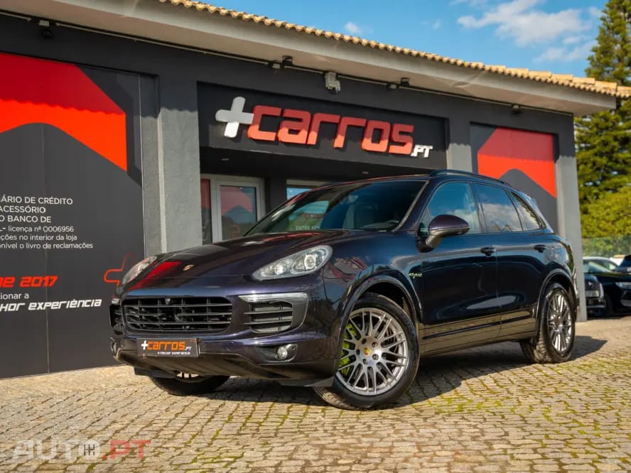 Porsche Cayenne S E-Hybrid