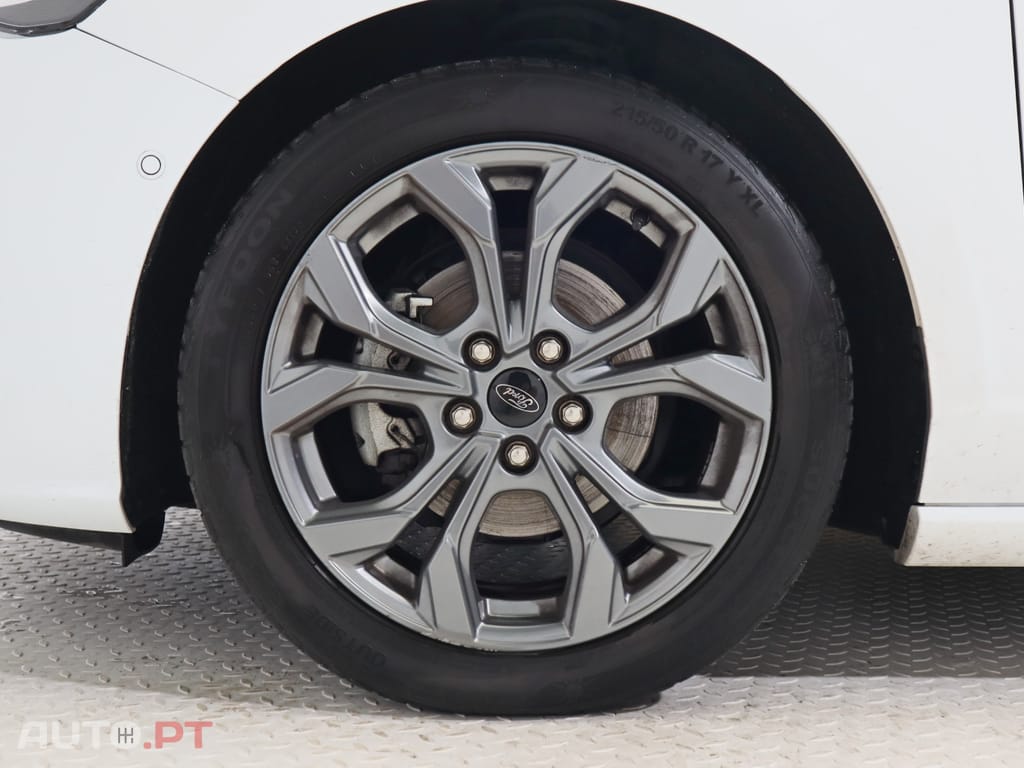 Ford Focus 1.0 EcoBoost MHEV ST-Line