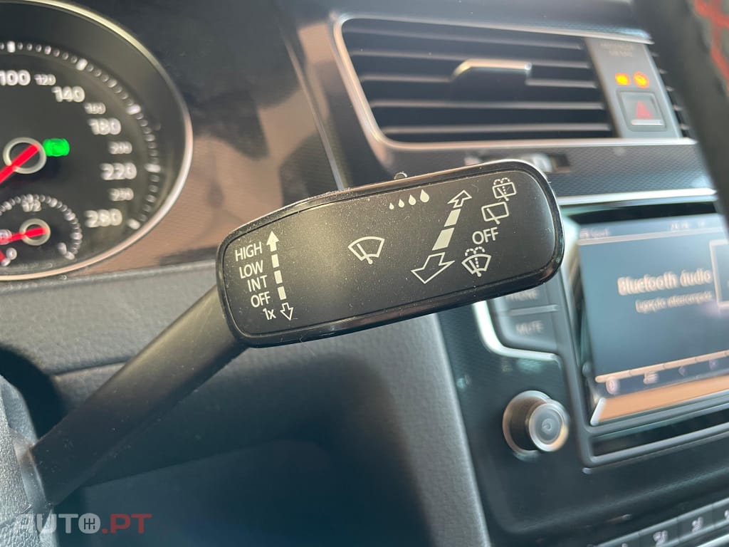 Volkswagen Golf 2.0 TSi GTi DSG Performance