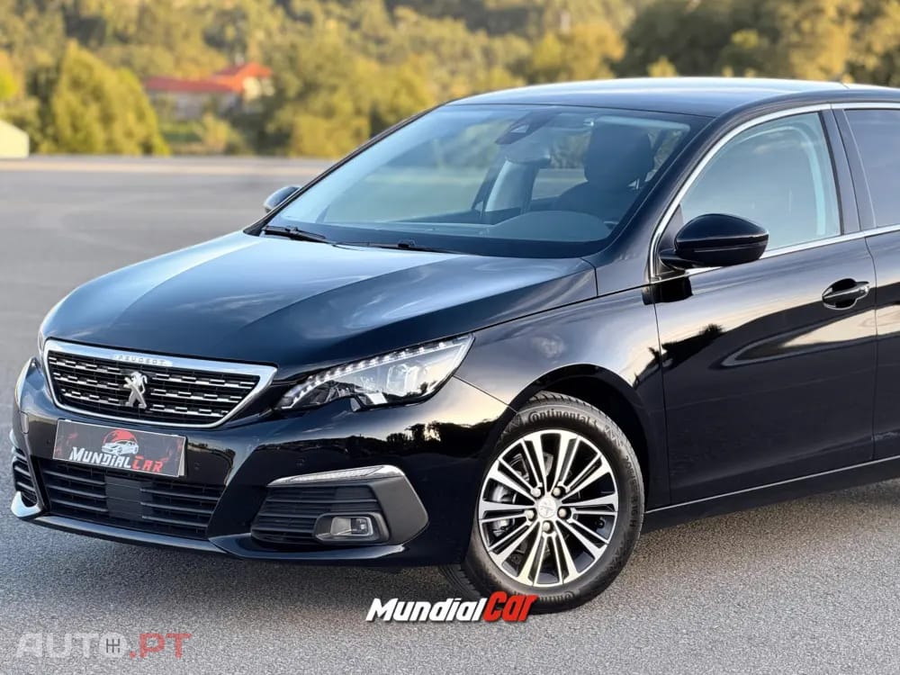 Peugeot 308 1.2 PureTech Allure EAT8