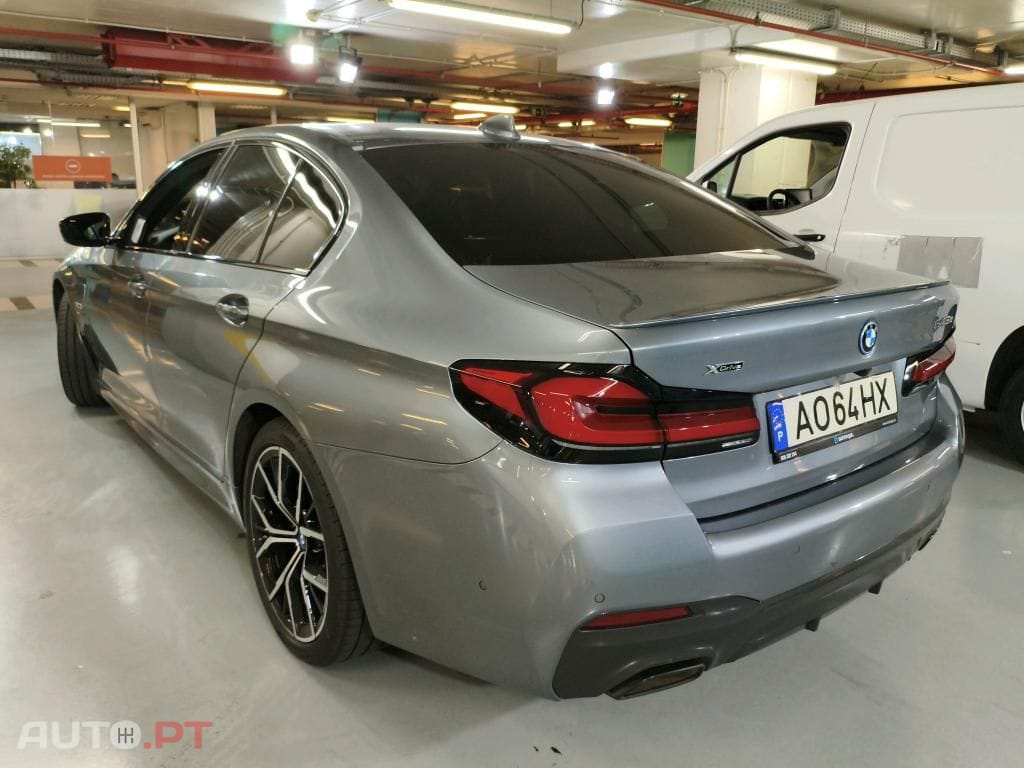 BMW 545 e xDrive