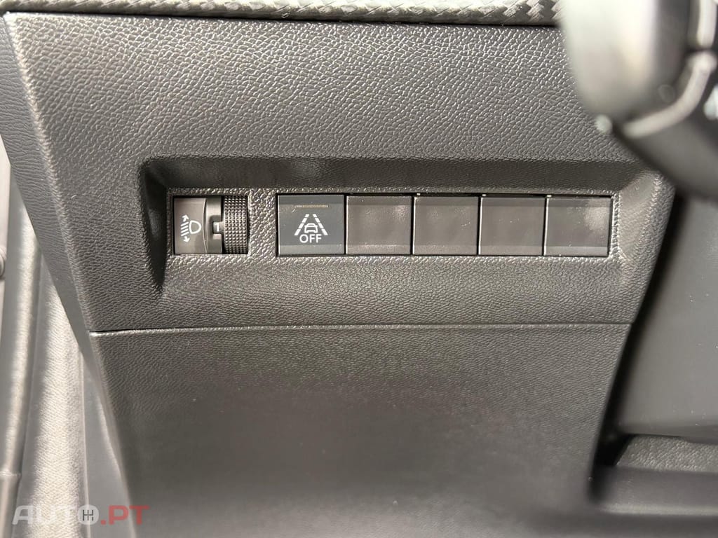 Peugeot 208 1.2 PureTech Allure