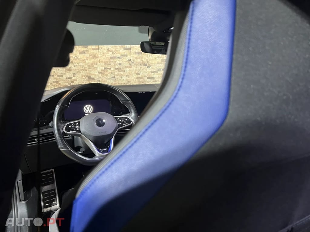 Volkswagen Golf VIII 1.4 GTE Plug-in Hybrid