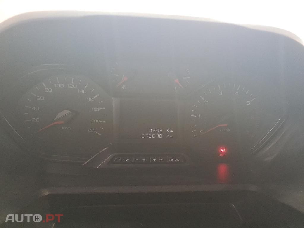 Peugeot Partner PARTNER 1.5 BlueHDi Premium Standard