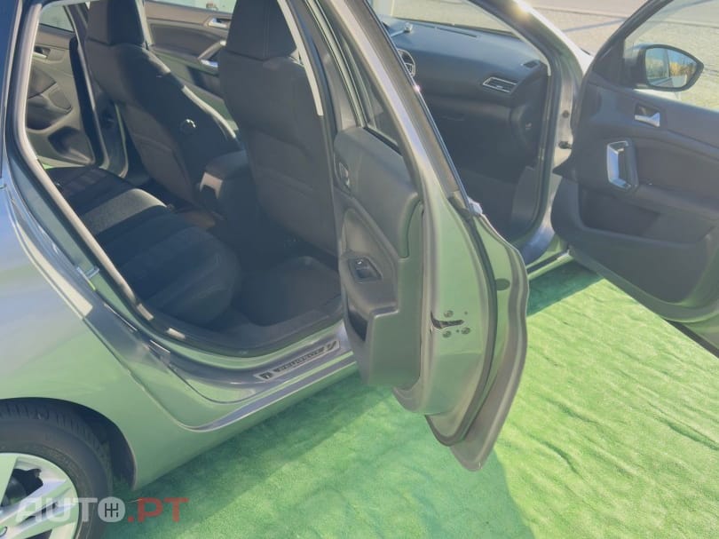 Peugeot 308 SW 1.6 BlueHDi Allure