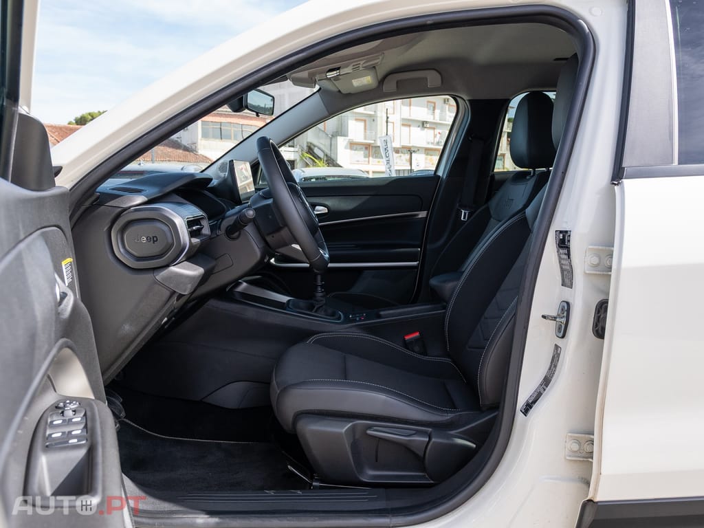 Jeep Avenger 1.2 GSE T3 Altitude