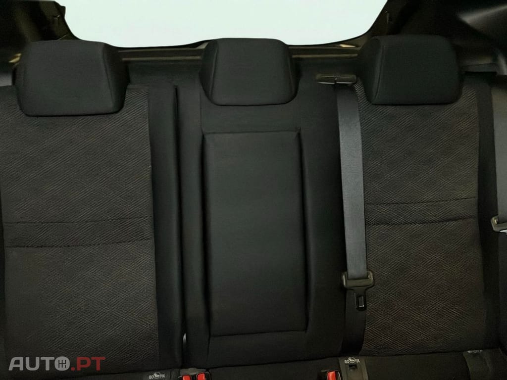 Nissan Qashqai 1.2 DIG-T N-Connecta 18