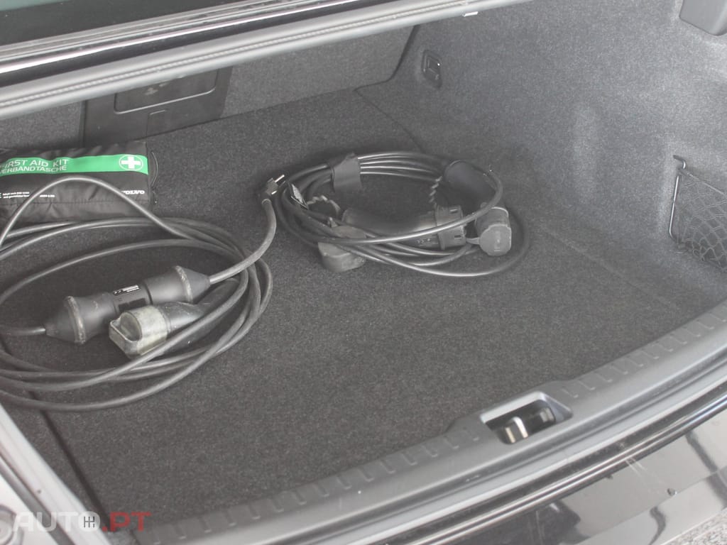 Volvo S60 2.0 T8 PHEV Inscription AWD 455 cv