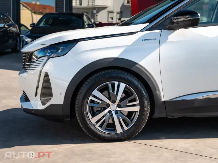 Peugeot 3008 1.6 Hybrid4 Allure Pack e-EAT8