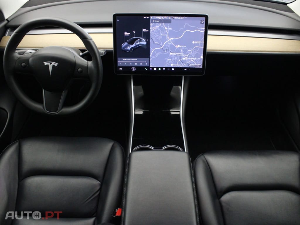 Tesla Model 3 LONG RANGE AWD