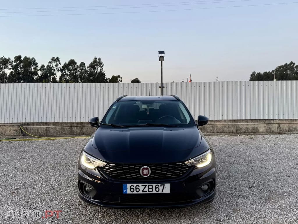 Fiat Tipo 1.3 M-Jet Lounge Tech