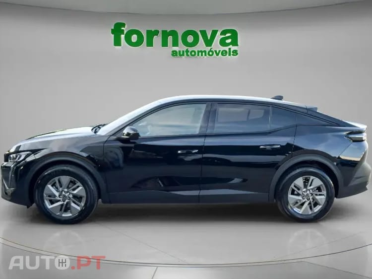 Peugeot 408 1.2 Hybrid Allure e-DCS6