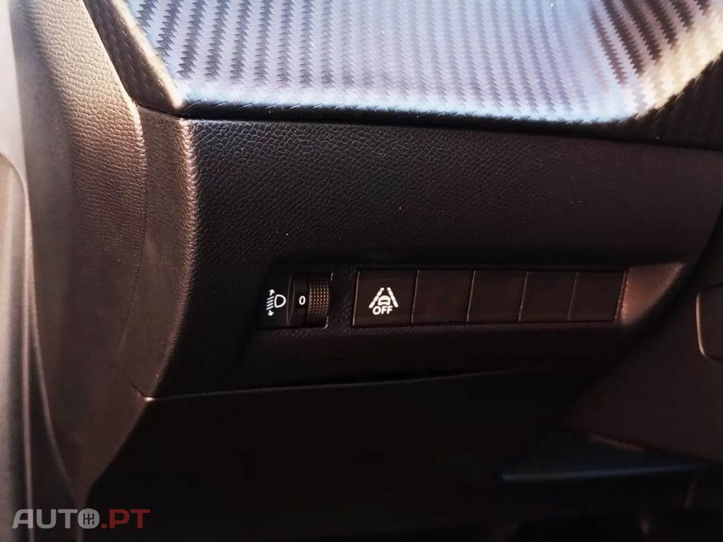 Peugeot E-208 50 kWh Active Pack