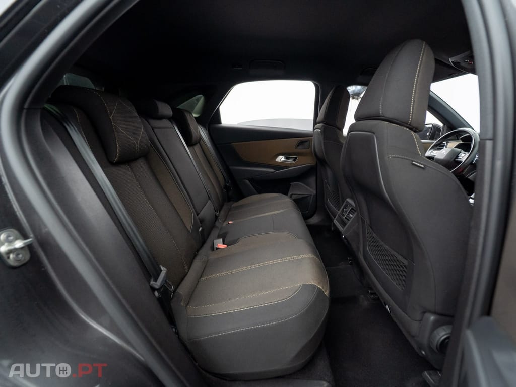DS DS7 Crossback E-Tense Bastille+ EAT8