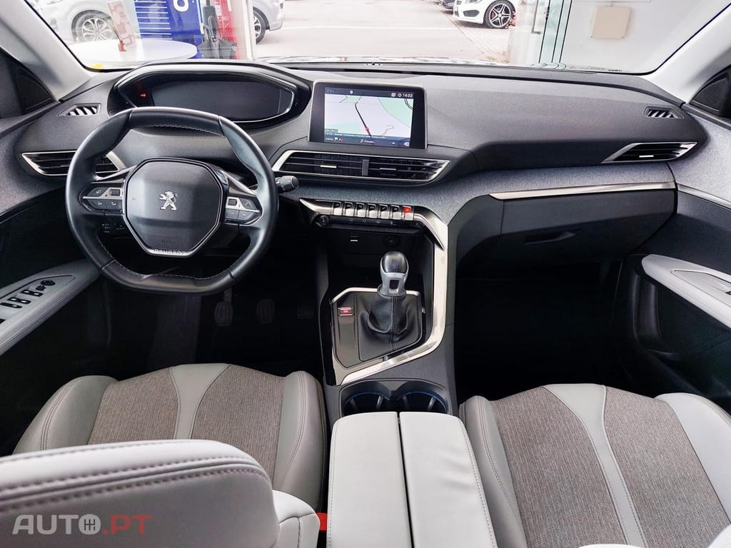 Peugeot 3008 1.5 BlueHDi Allure
