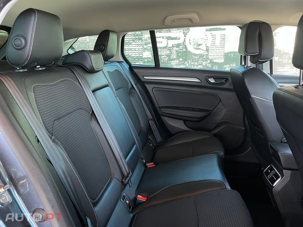 Renault Mégane Sport Tourer 1.5 Blue dCi Bose Edition