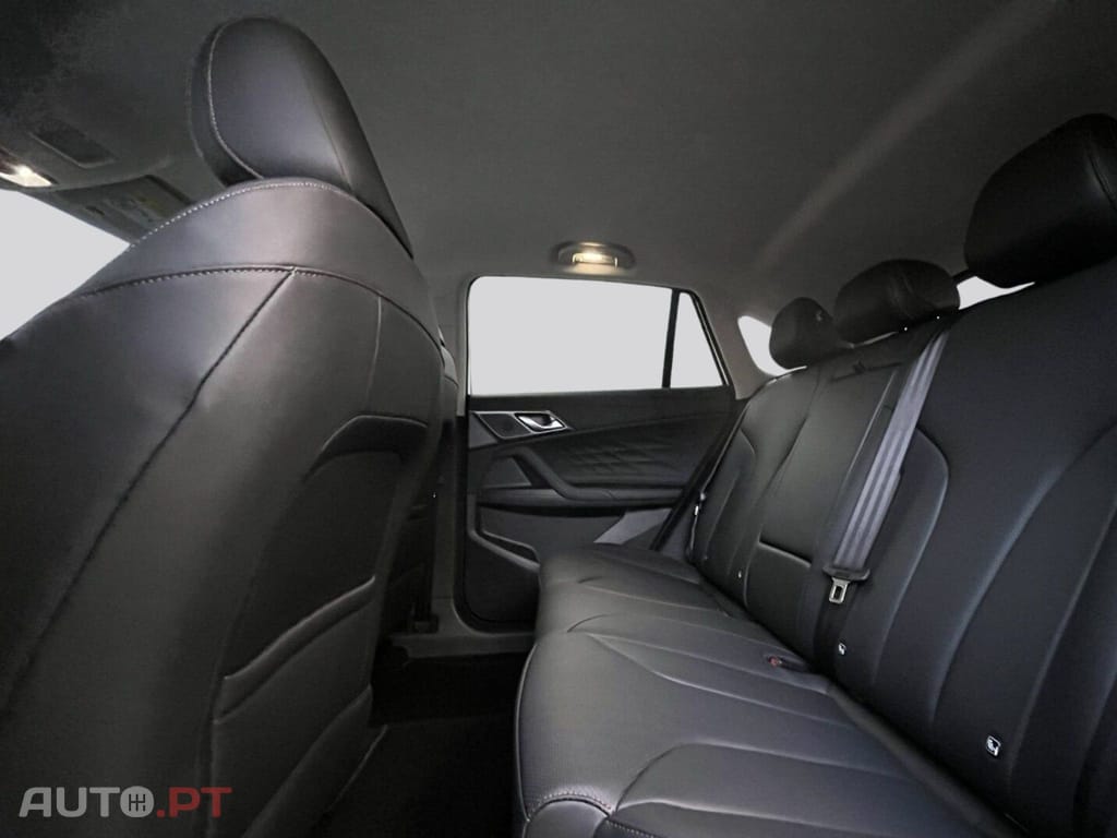 MG EHS I.V.A DEDUTIVEL PHEV LUX MY24 360°