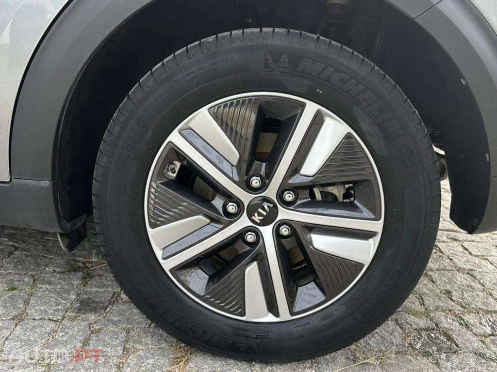 Kia Niro 1.6 GDi PHEV Tech