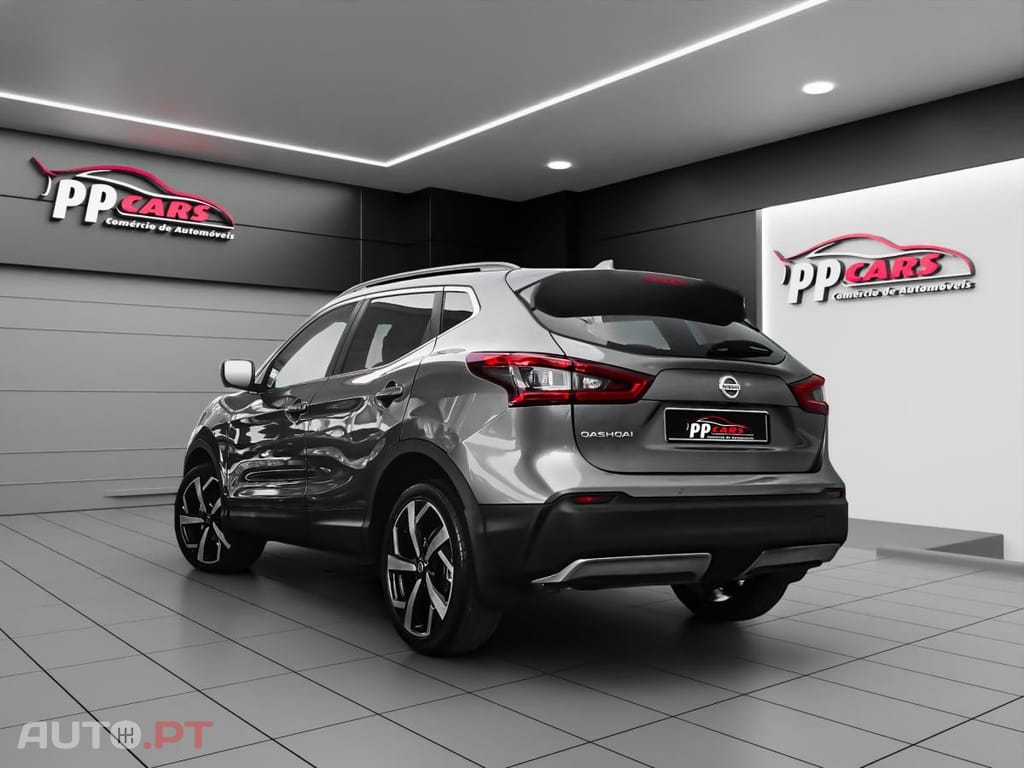 Nissan Qashqai 1.5 dCi N-Connecta J18